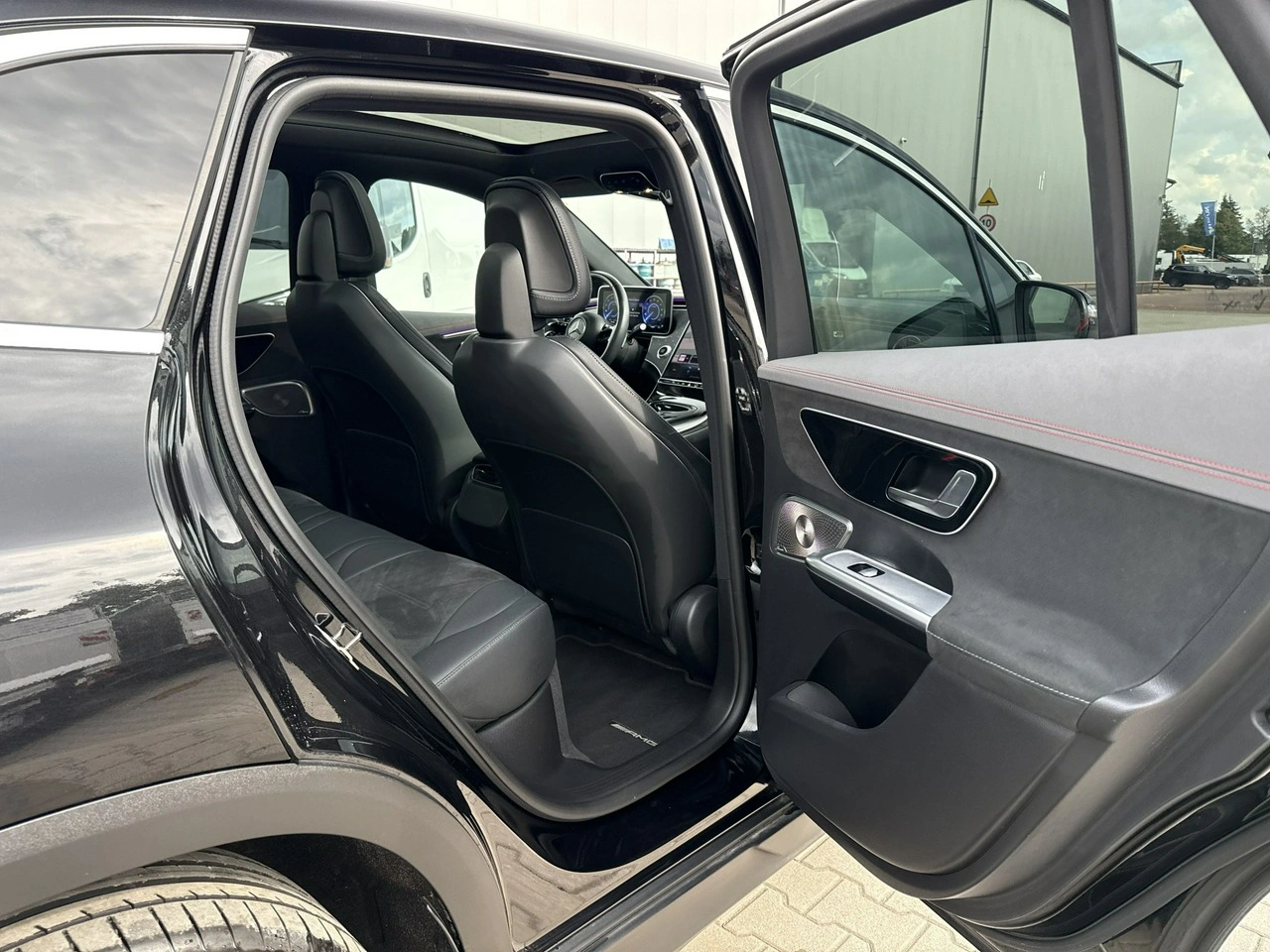Mercedes EQE - Zdjęcie 18