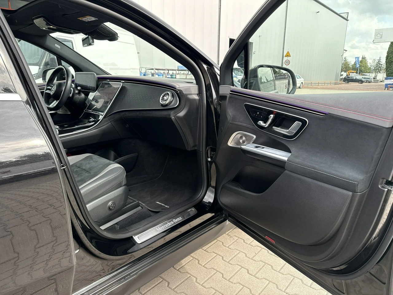 Mercedes EQE - Zdjęcie 20