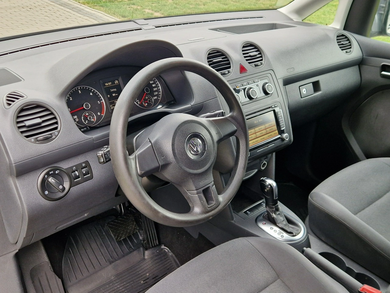 Volkswagen Caddy - Zdjęcie 21