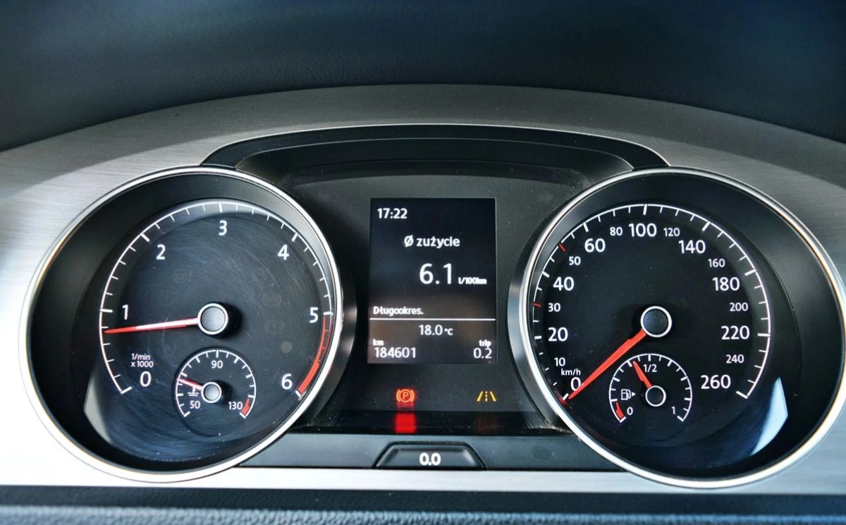 Volkswagen Golf - Zdjęcie 35