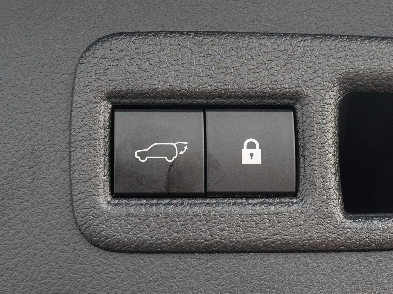 Lexus NX - Zdjęcie 26
