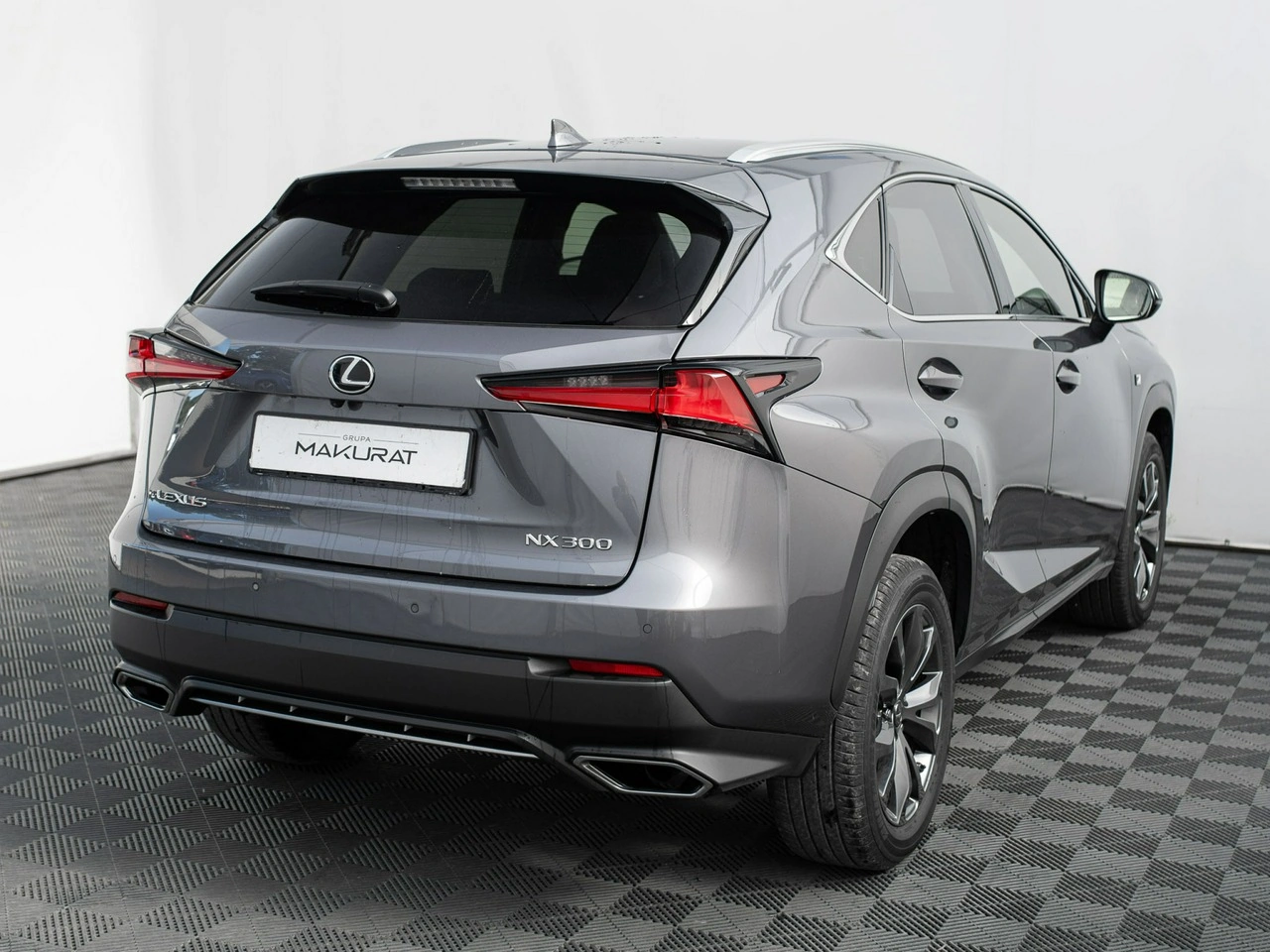 Lexus NX - Zdjęcie 4