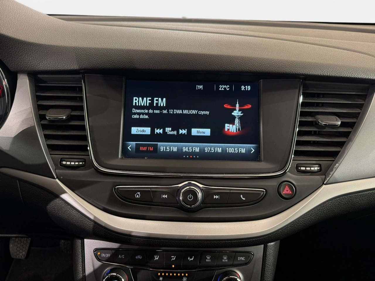 Opel Astra - Zdjęcie 15
