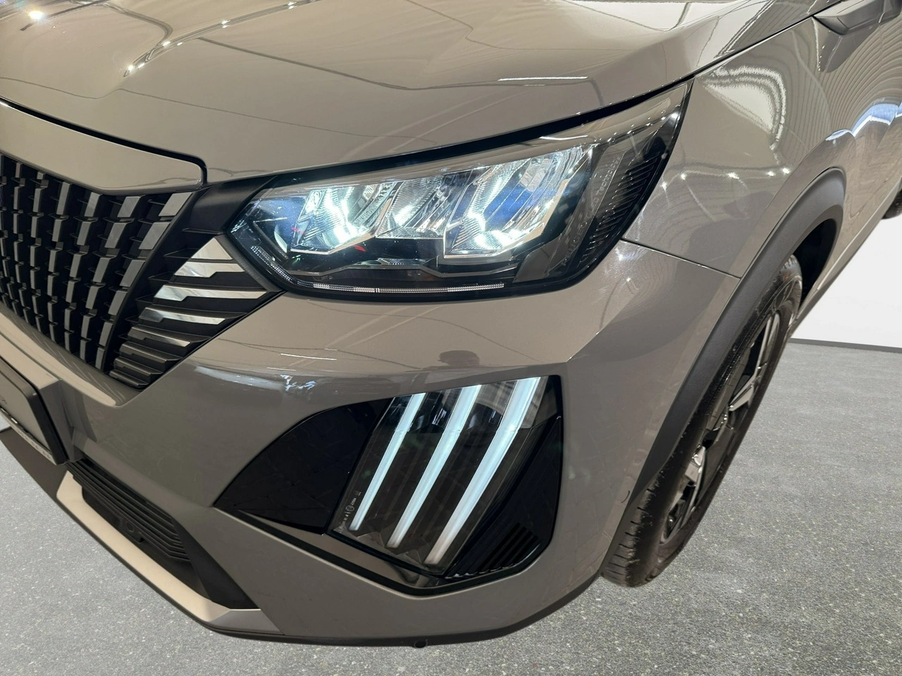 Peugeot 2008 - Zdjęcie 8