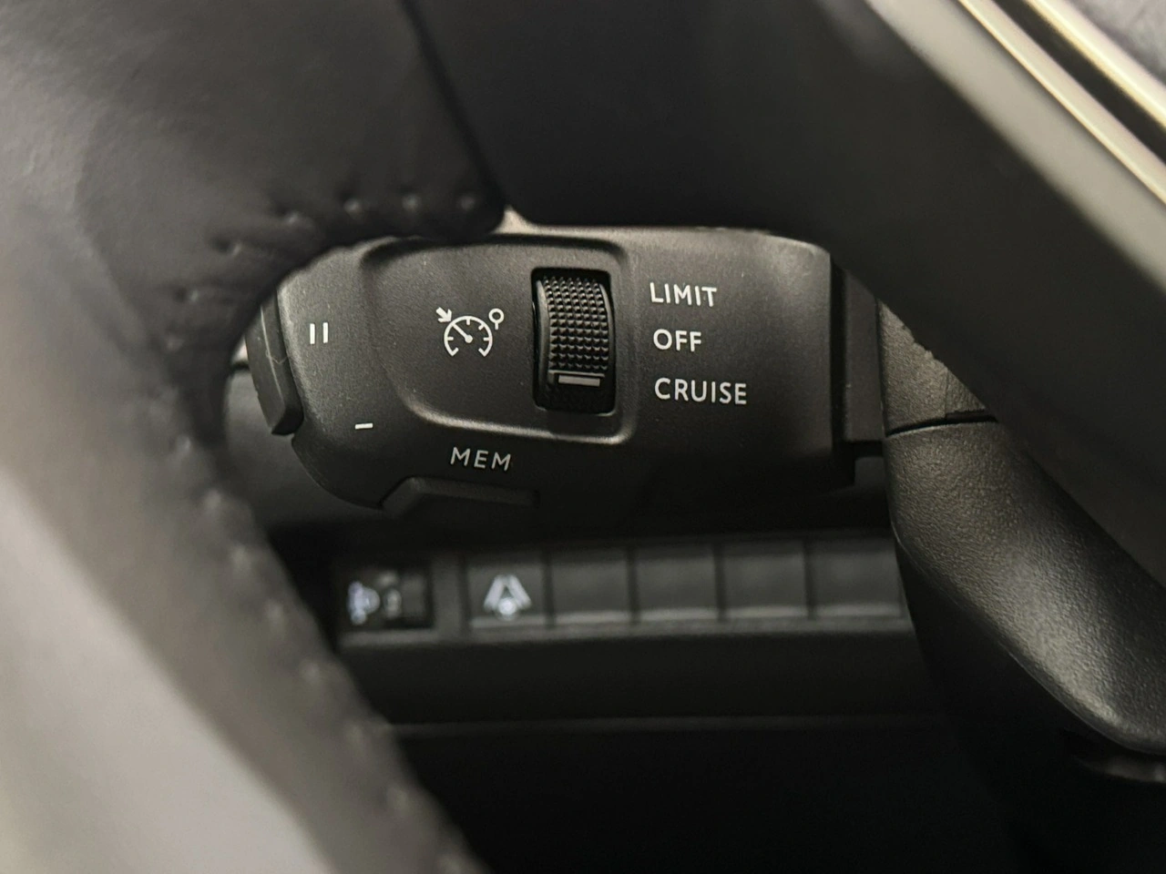 Peugeot 2008 - Zdjęcie 14