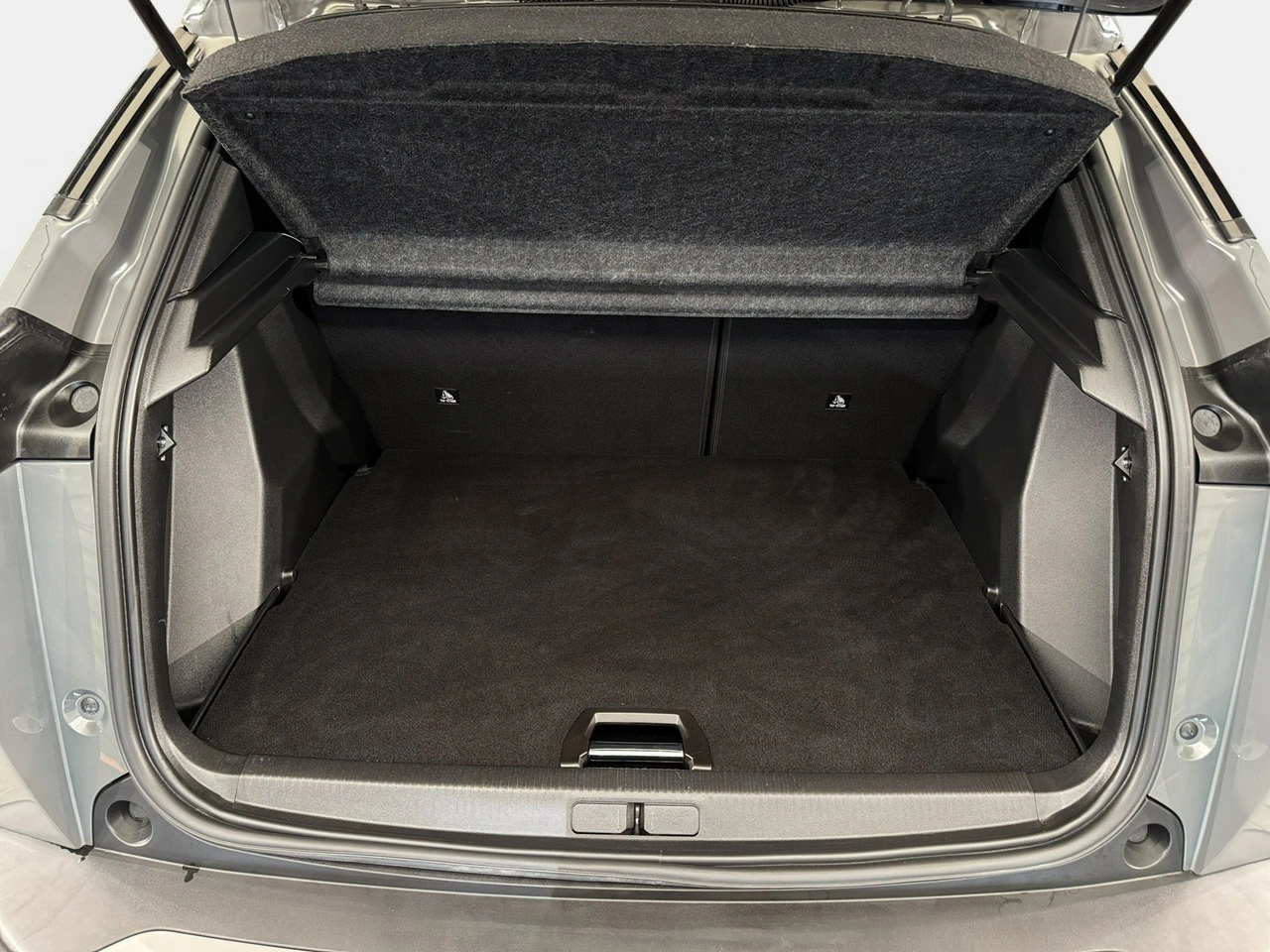 Peugeot 2008 - Zdjęcie 27