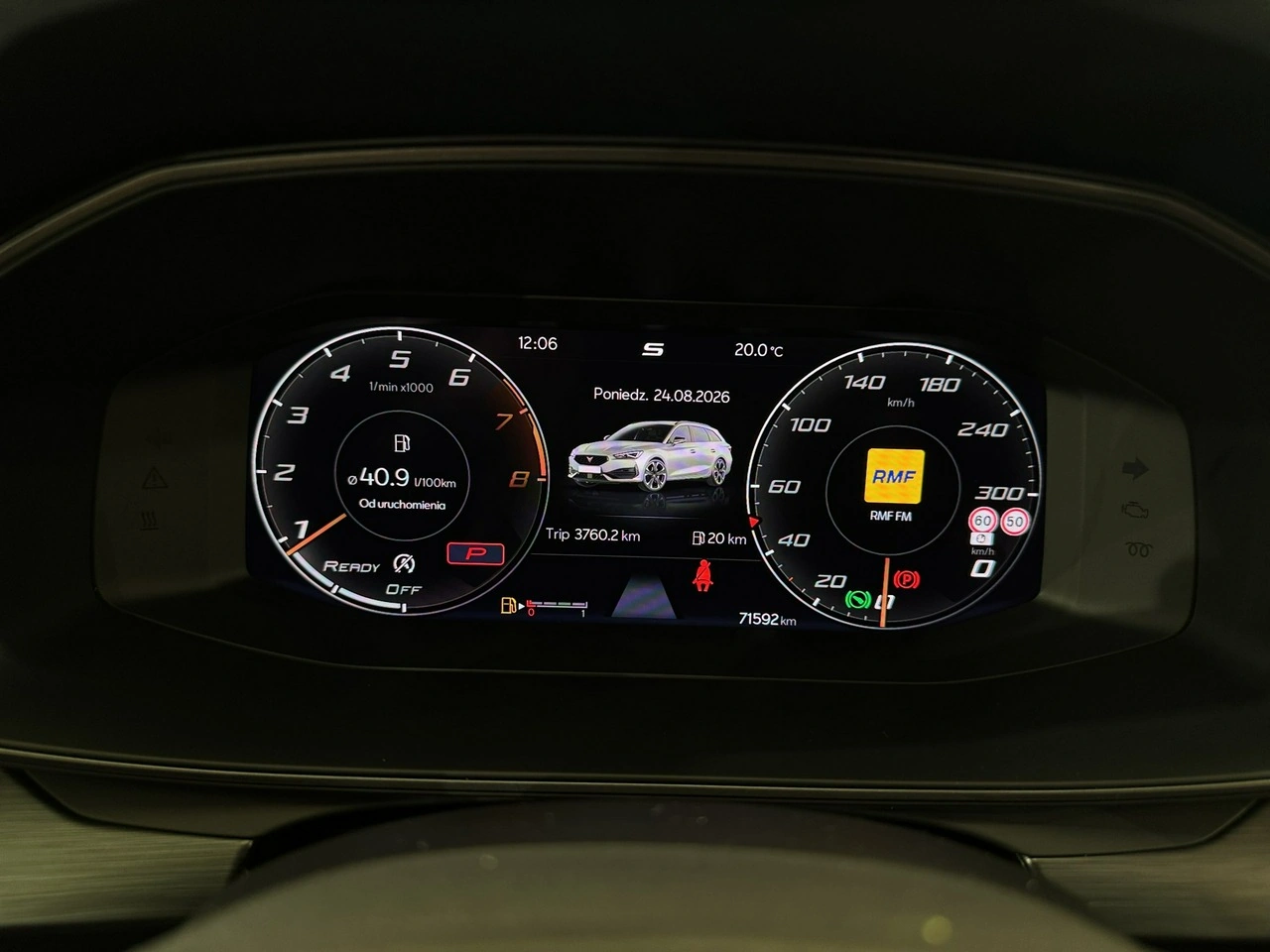 Cupra Leon Sportstourer - Zdjęcie 15