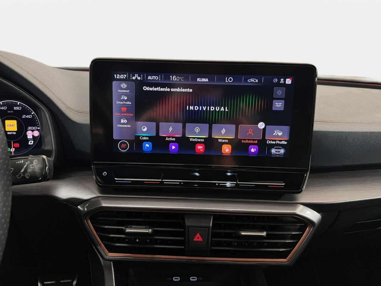 Cupra Leon Sportstourer - Zdjęcie 20