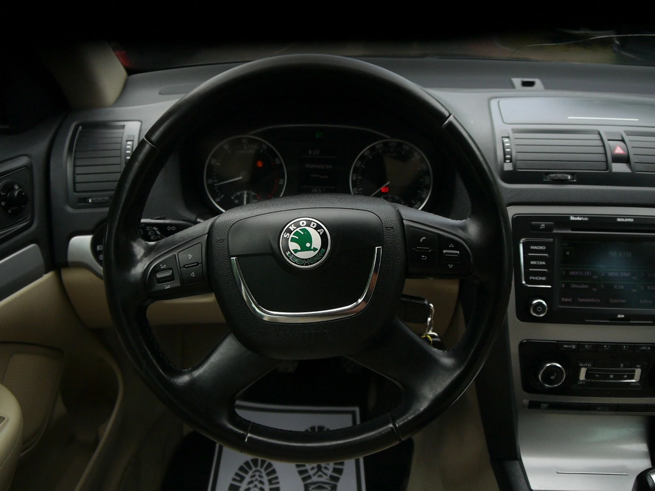 Skoda Octavia - Zdjęcie 17