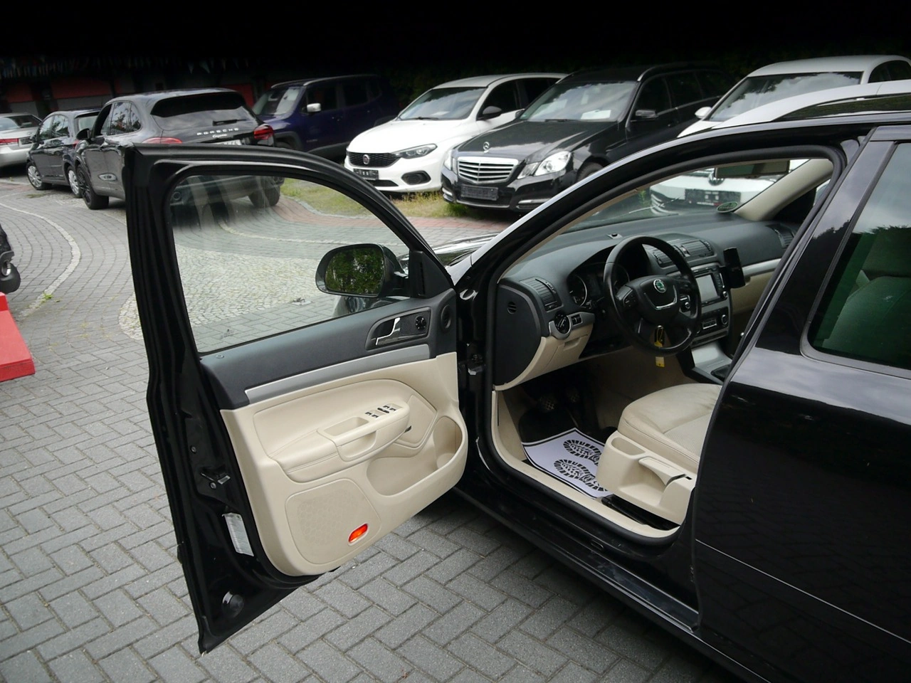 Skoda Octavia - Zdjęcie 34