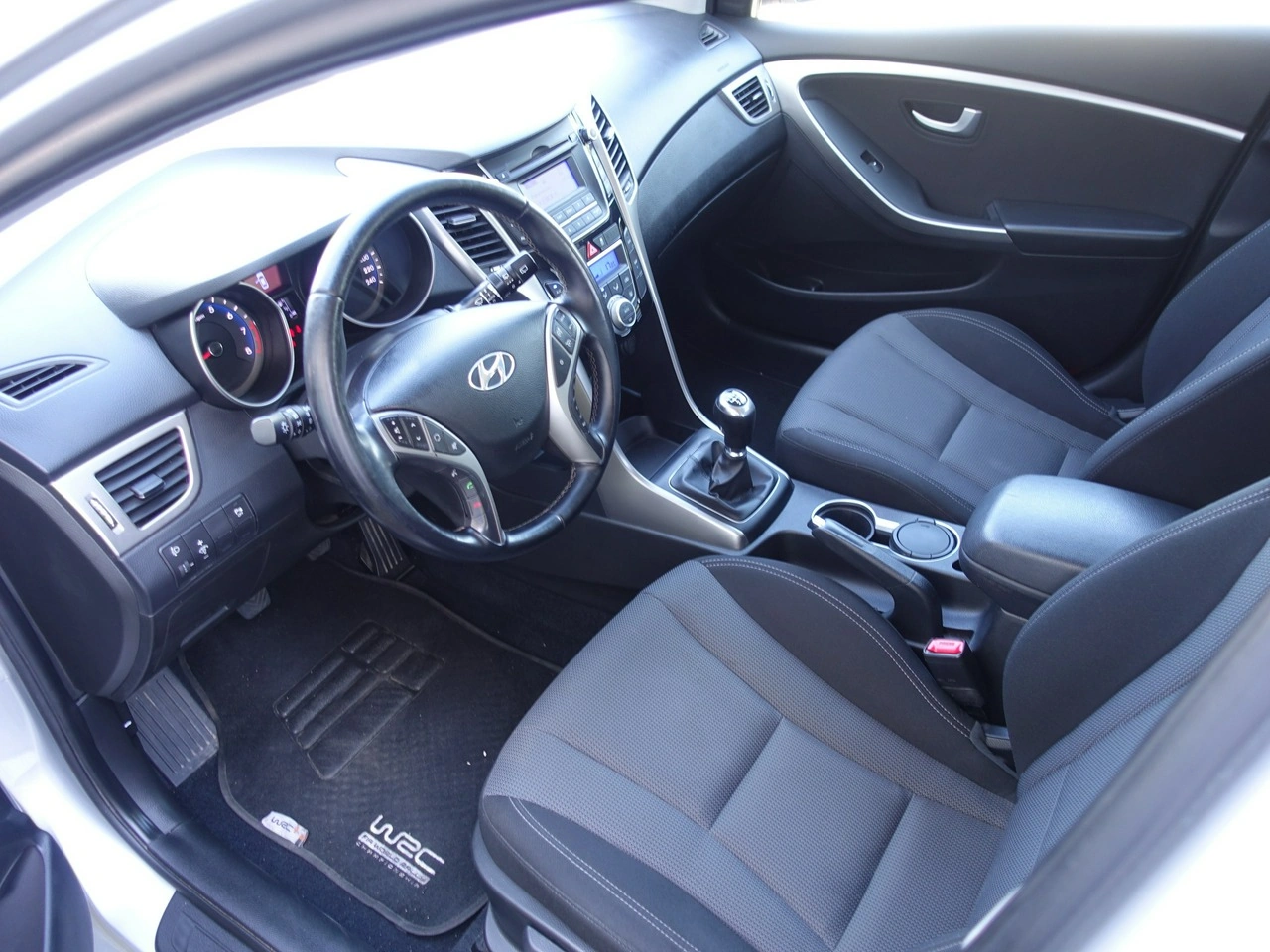 Hyundai i30 - Zdjęcie 11
