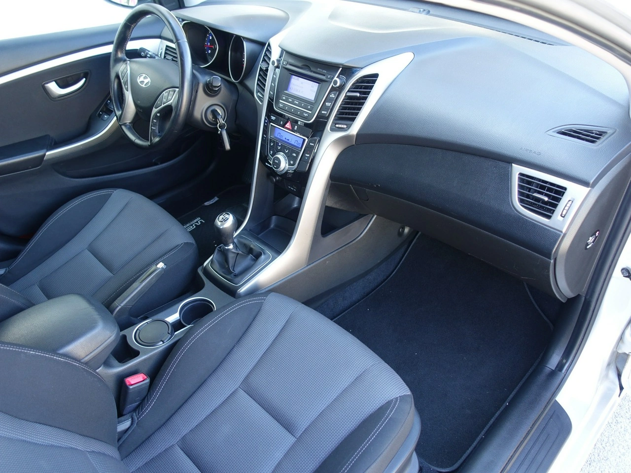 Hyundai i30 - Zdjęcie 18