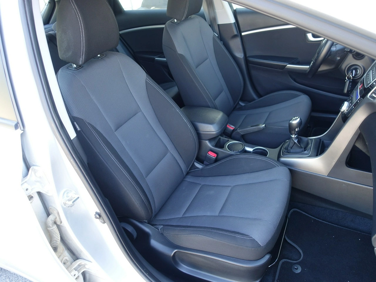 Hyundai i30 - Zdjęcie 19