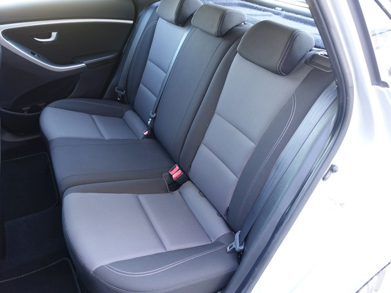 Hyundai i30 - Zdjęcie 16