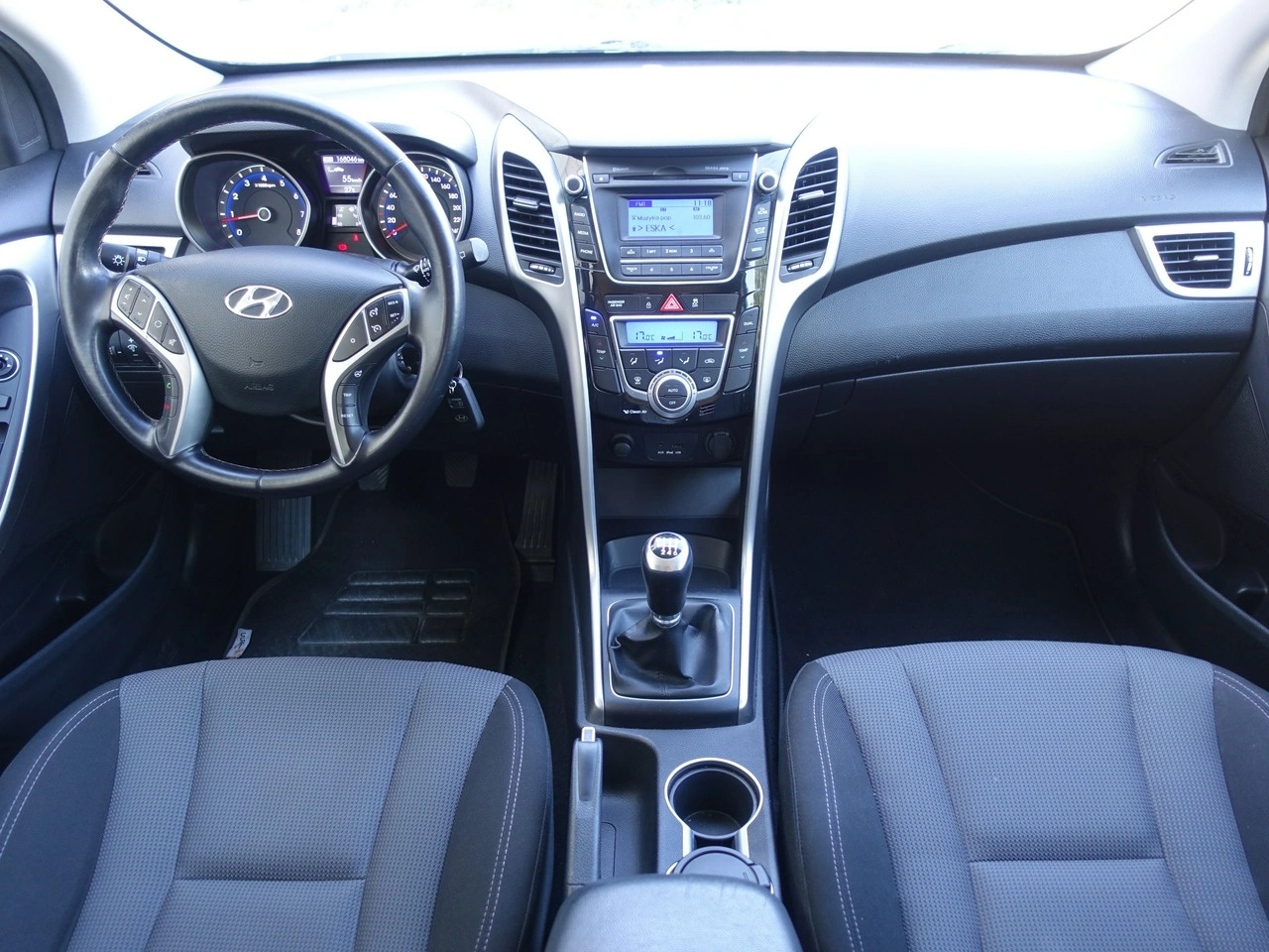 Hyundai i30 - Zdjęcie 17