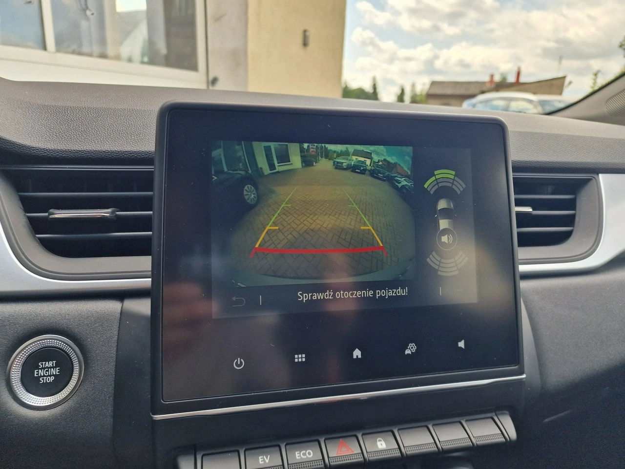 Renault Captur - Zdjęcie 25