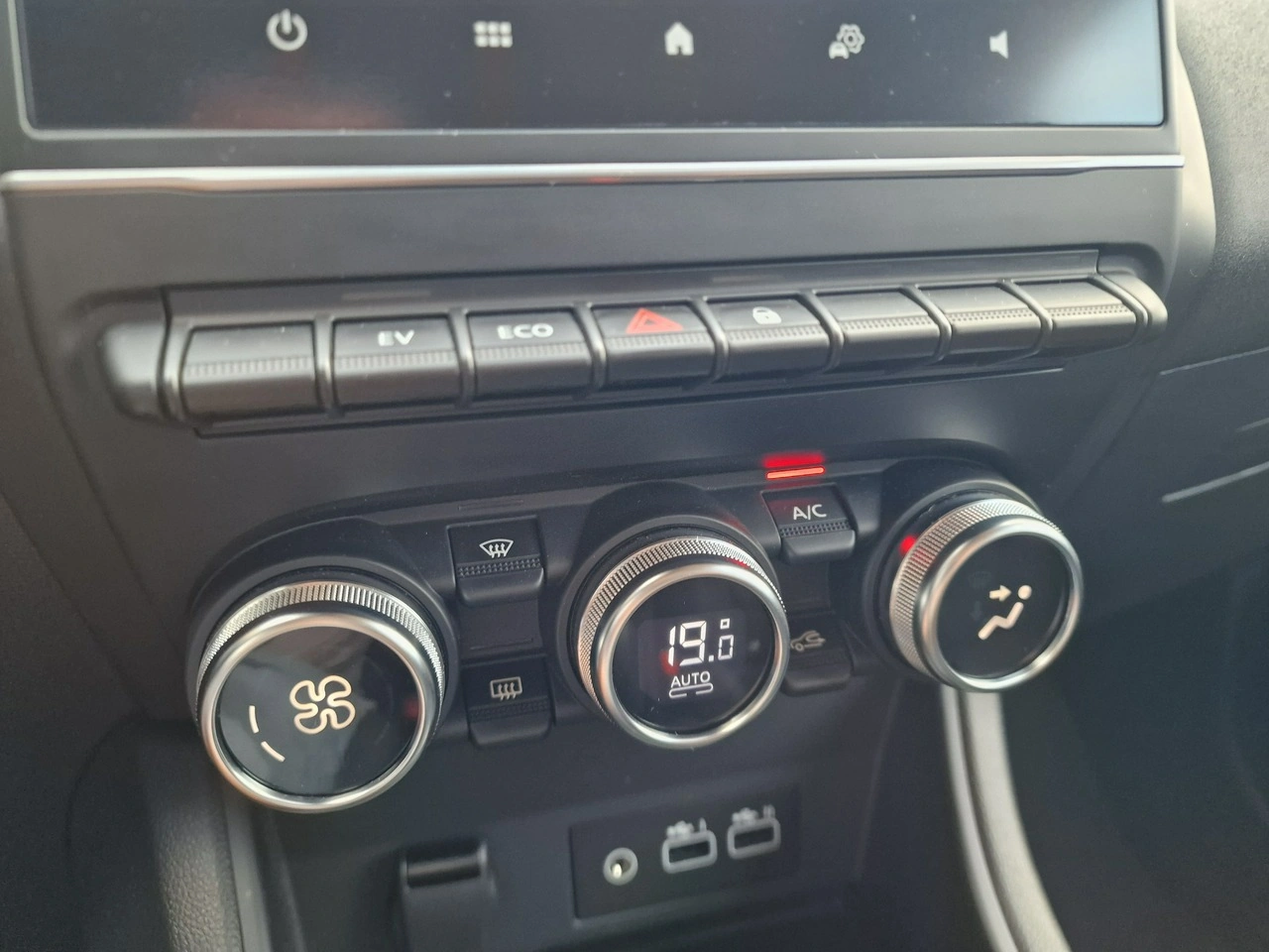Renault Captur - Zdjęcie 28
