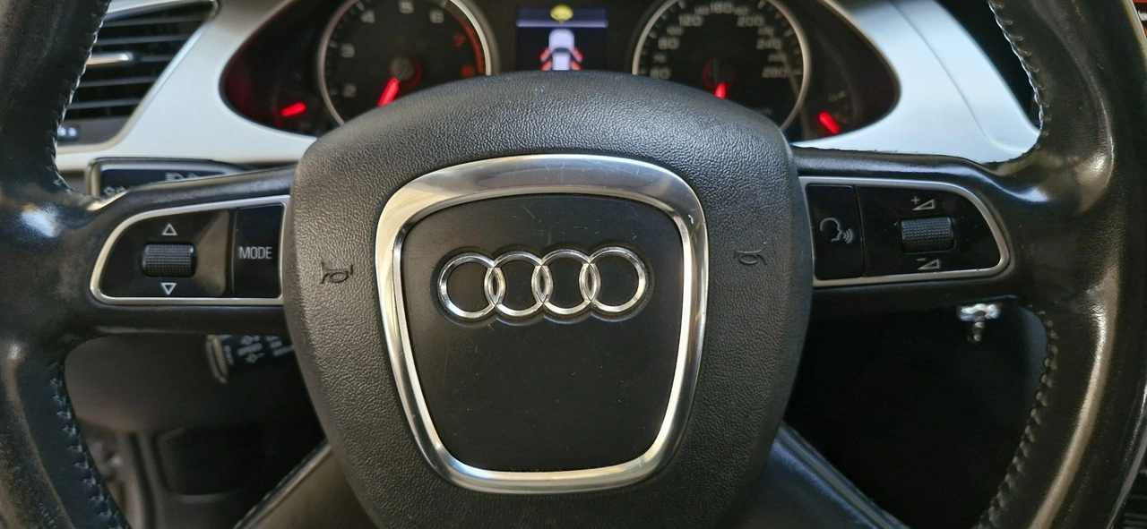 Audi A4 - Zdjęcie 17