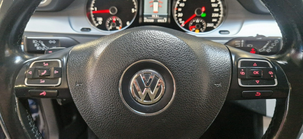Volkswagen Passat Alltrack - Zdjęcie 22