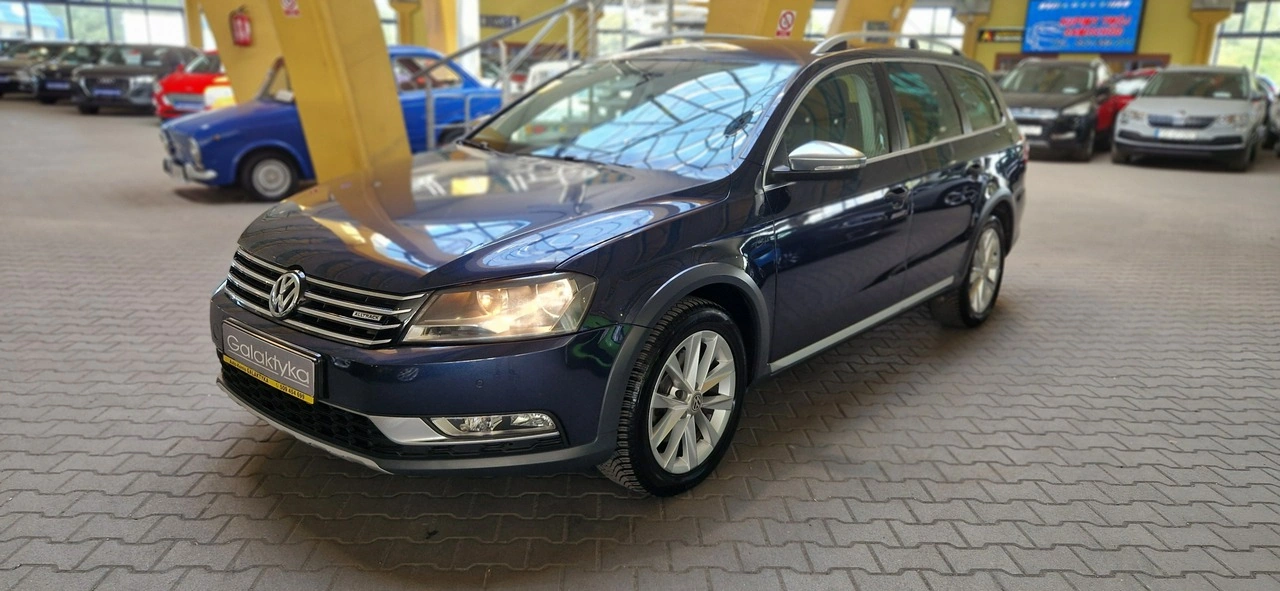 Volkswagen Passat Alltrack - Zdjęcie 2