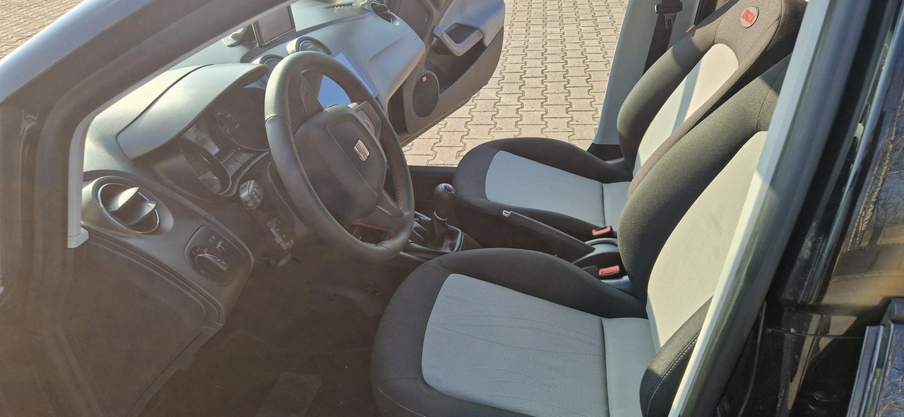 Seat Ibiza - Zdjęcie 14