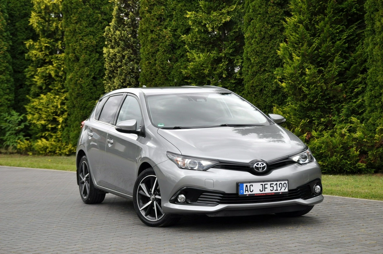 Toyota Auris - Zdjęcie 1