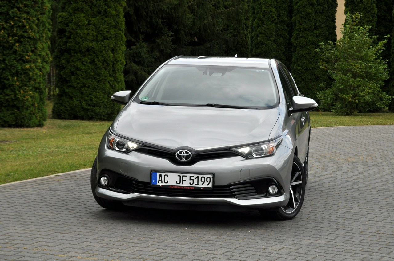 Toyota Auris - Zdjęcie 7