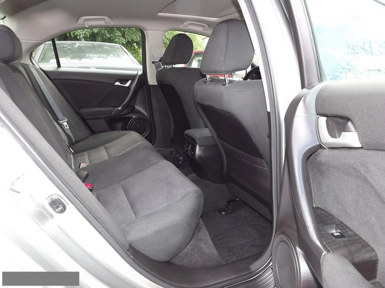 Honda Accord - Zdjęcie 9