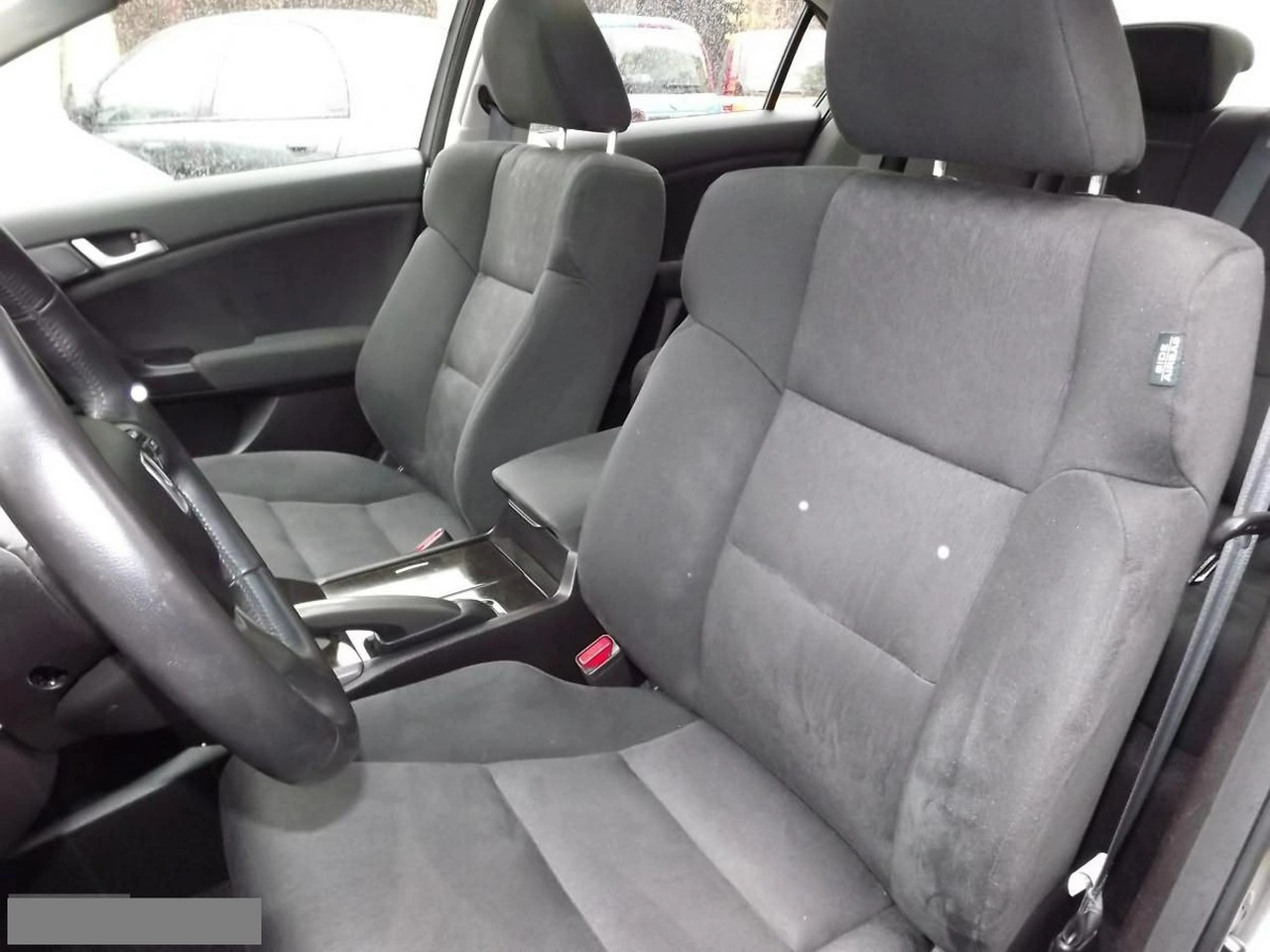 Honda Accord - Zdjęcie 14