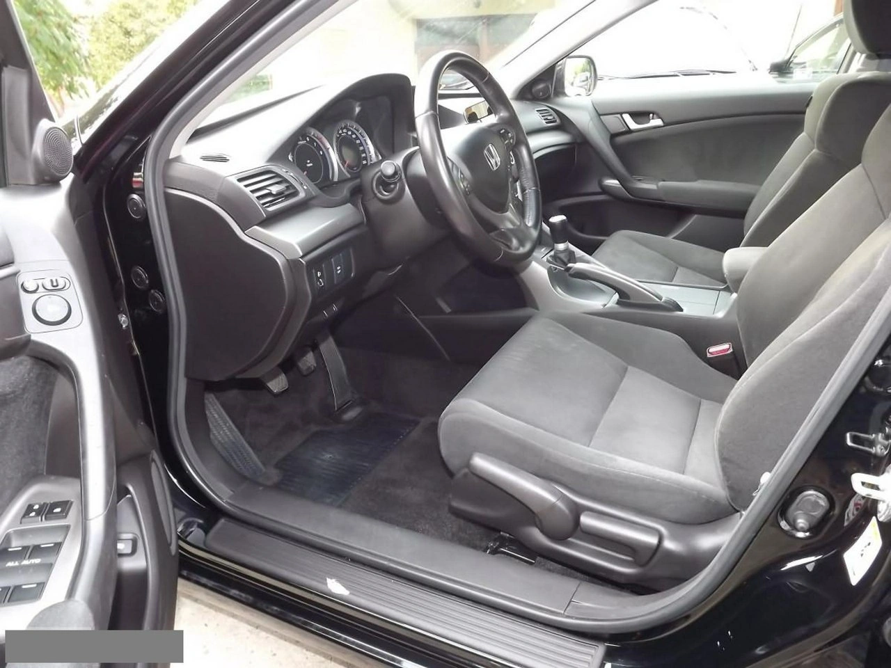 Honda Accord - Zdjęcie 11