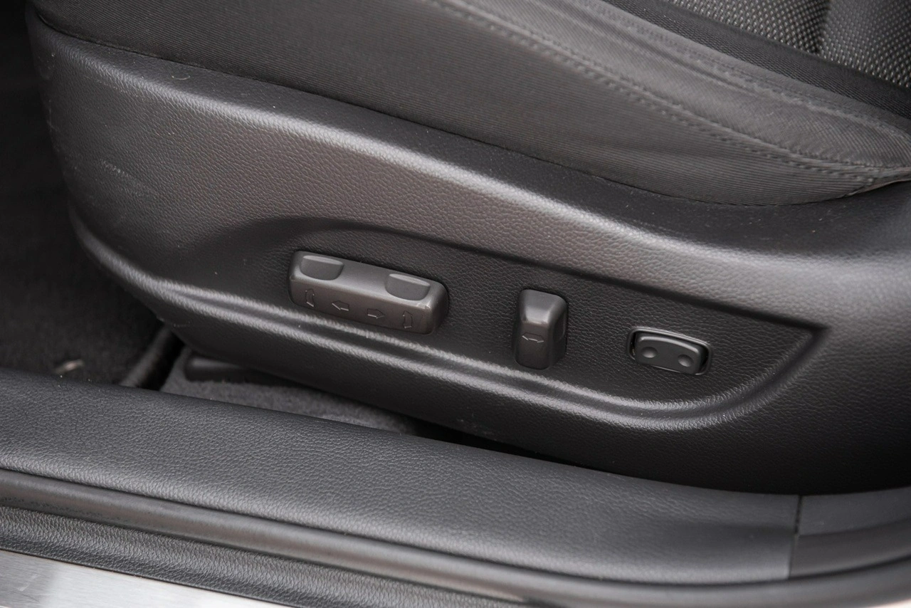 Hyundai i40 - Zdjęcie 21