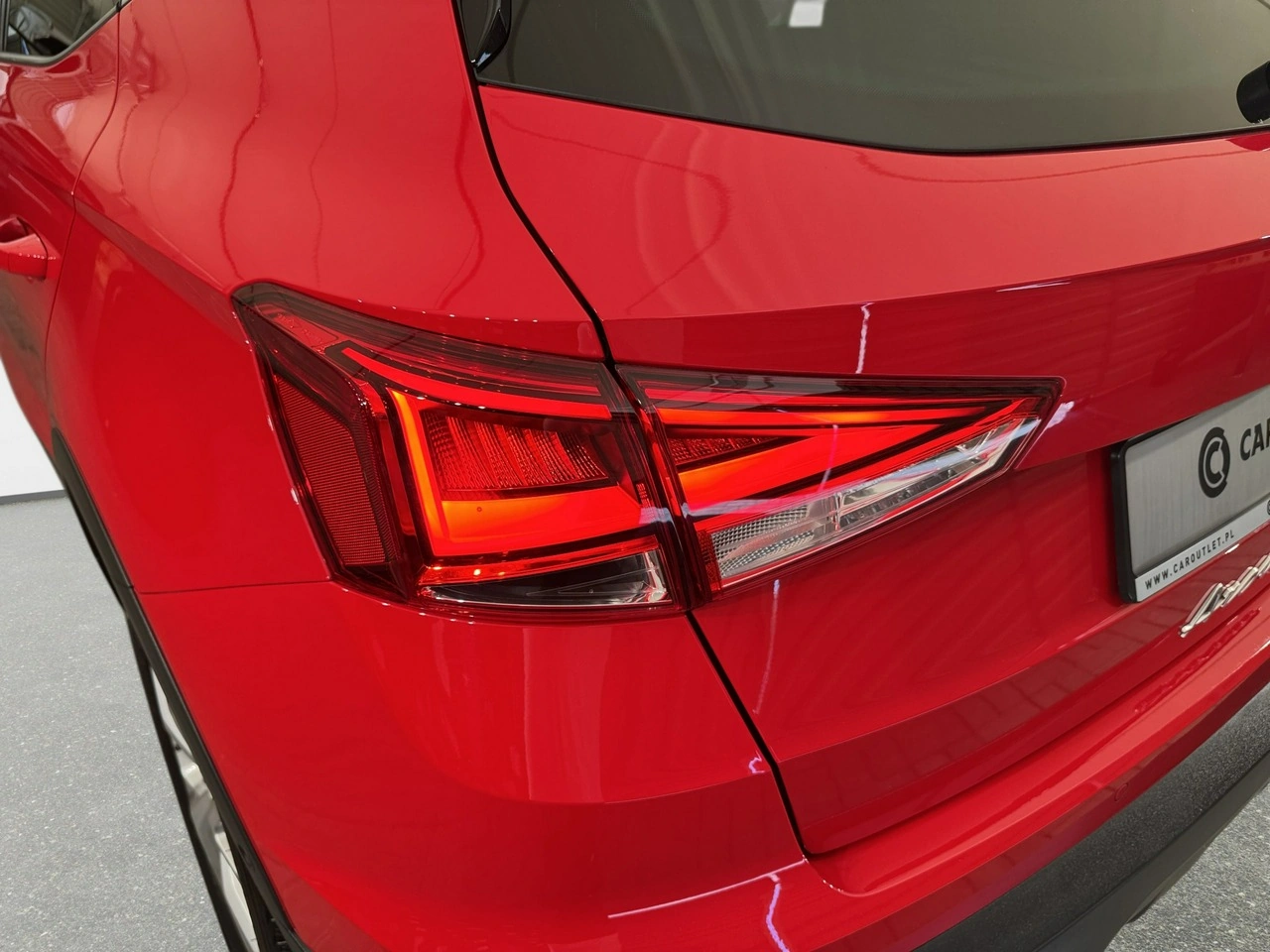 Seat Arona - Zdjęcie 10