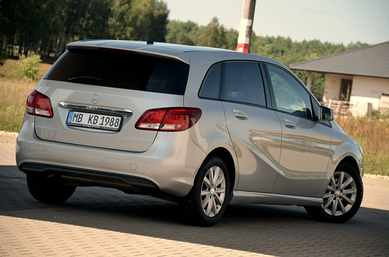 Mercedes B 180 - Zdjęcie 9