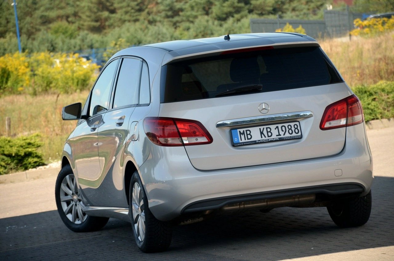 Mercedes B 180 - Zdjęcie 11