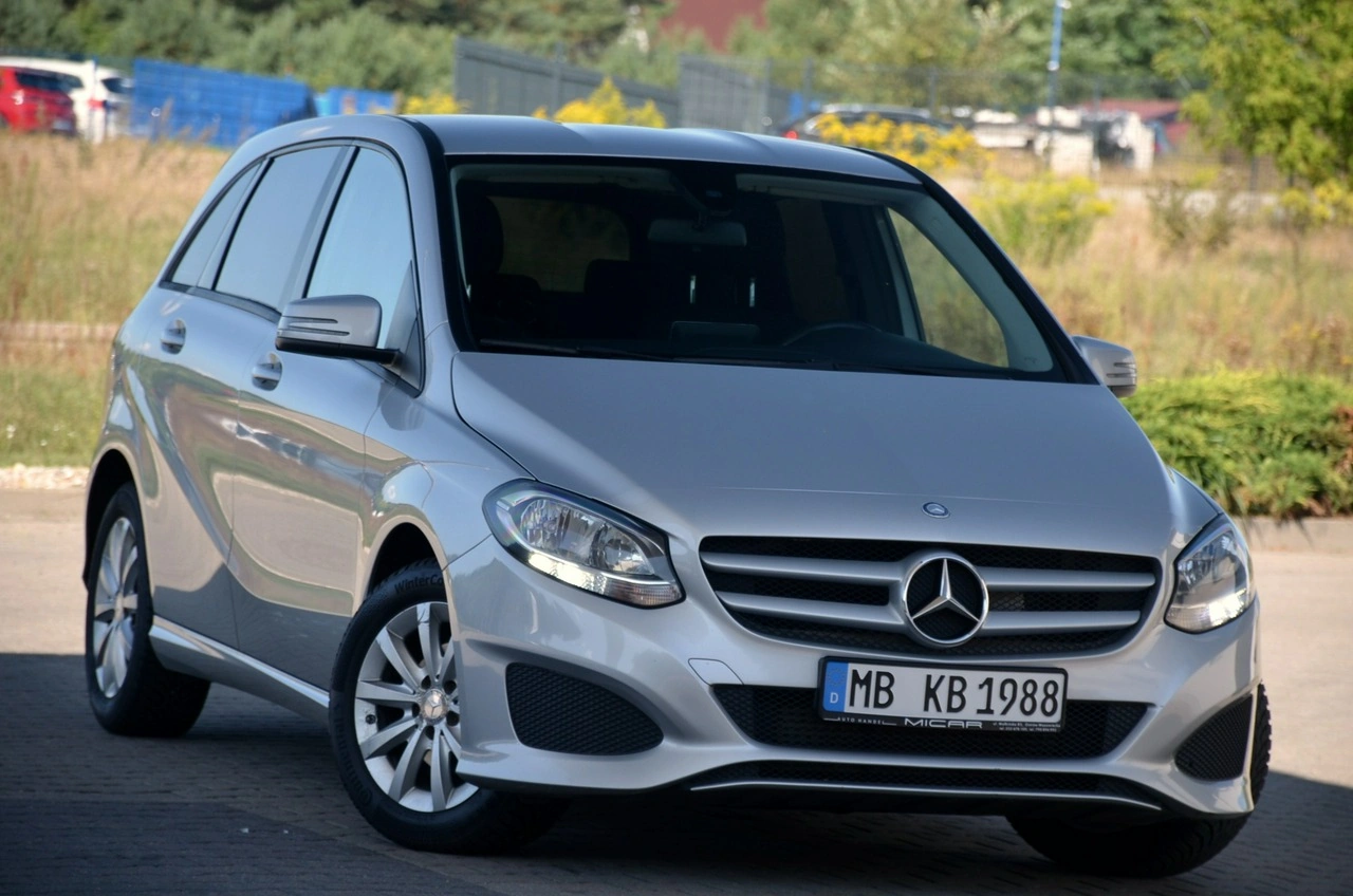 Mercedes B 180 - Zdjęcie 1