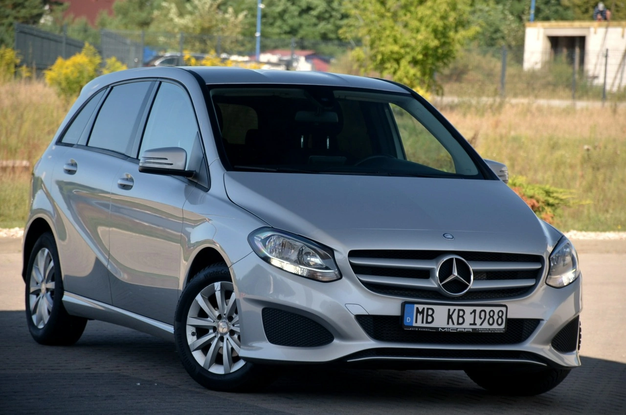 Mercedes B 180 - Zdjęcie 2