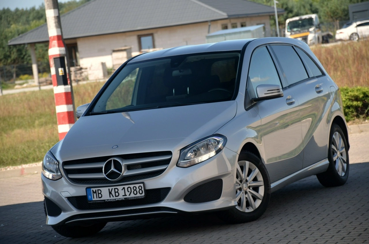 Mercedes B 180 - Zdjęcie 4