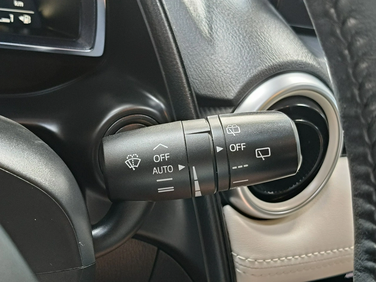 Mazda CX-3 - Zdjęcie 28