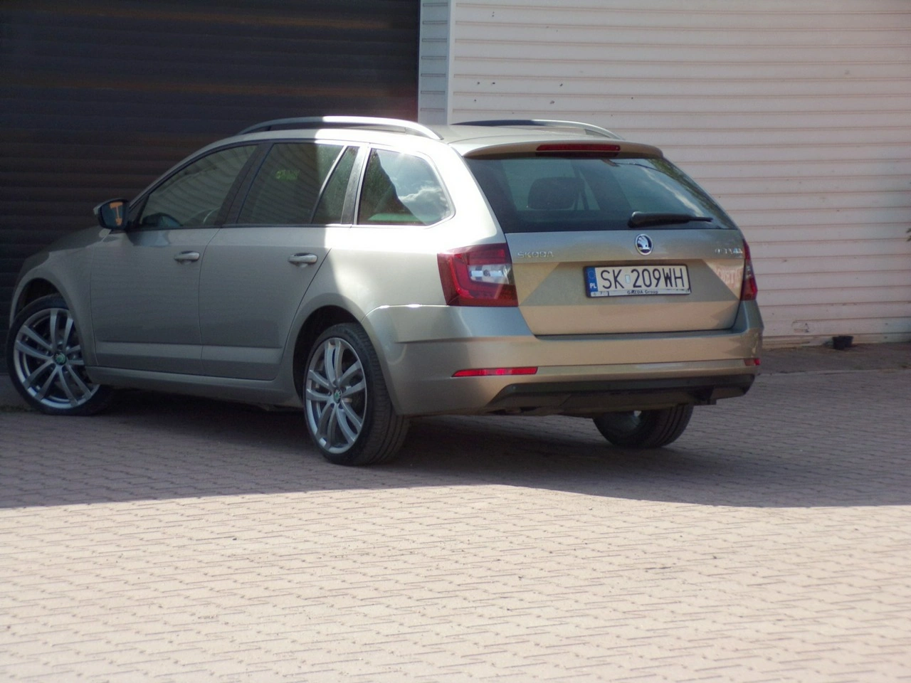 Skoda Octavia - Zdjęcie 12