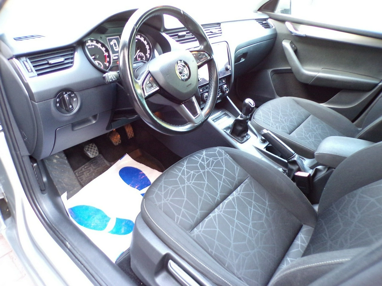 Skoda Octavia - Zdjęcie 29