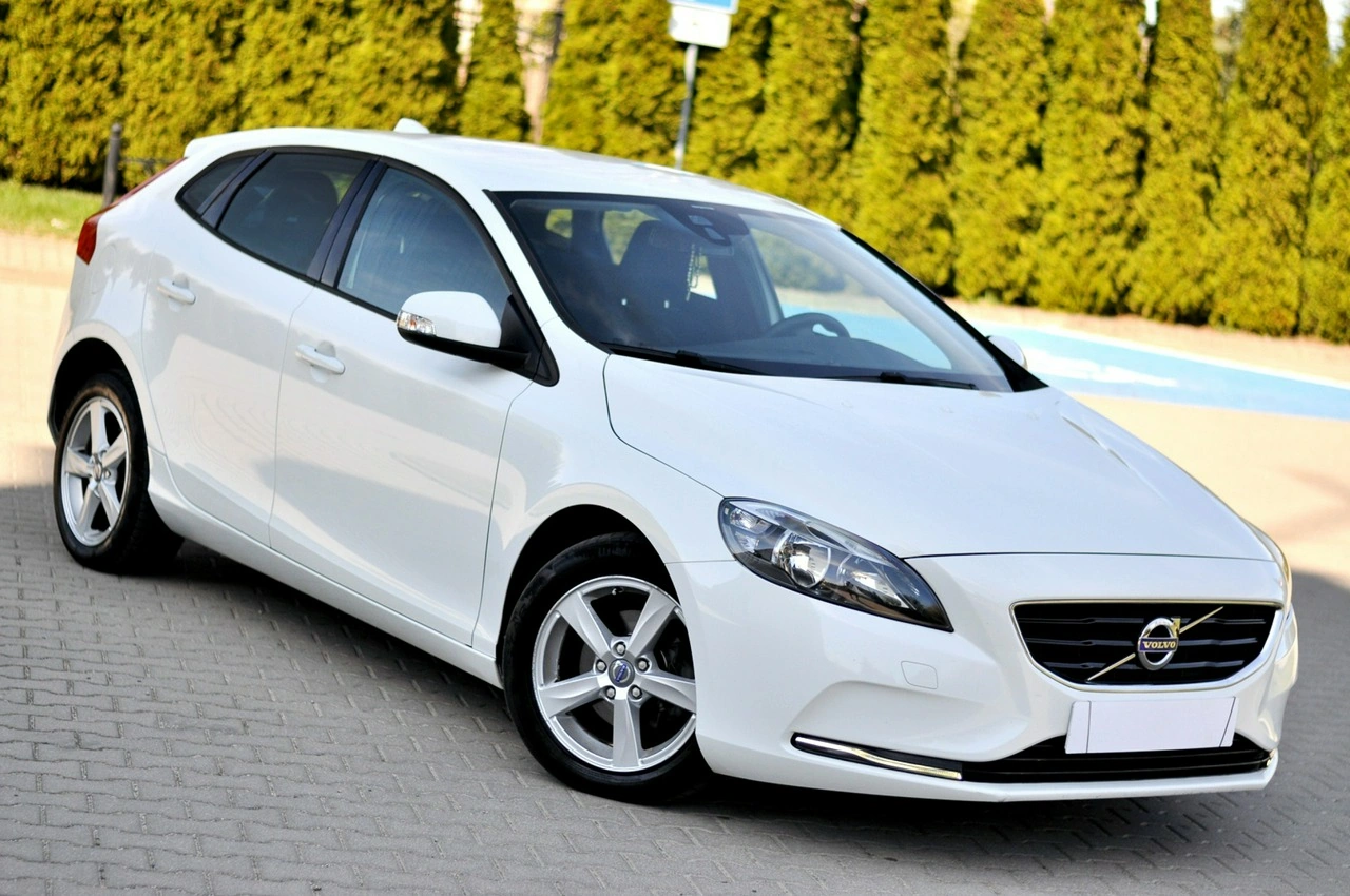 Volvo V40 - Zdjęcie 1