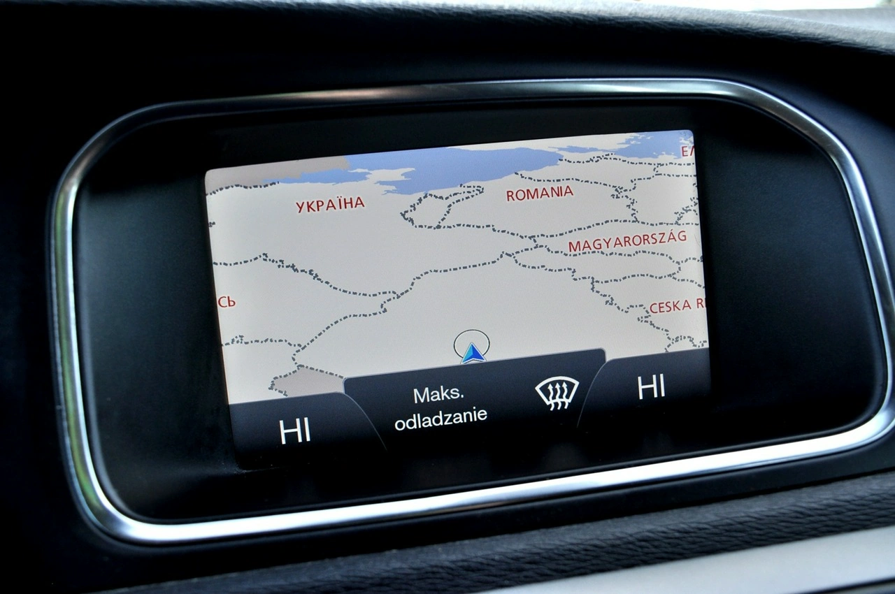 Volvo V40 - Zdjęcie 22