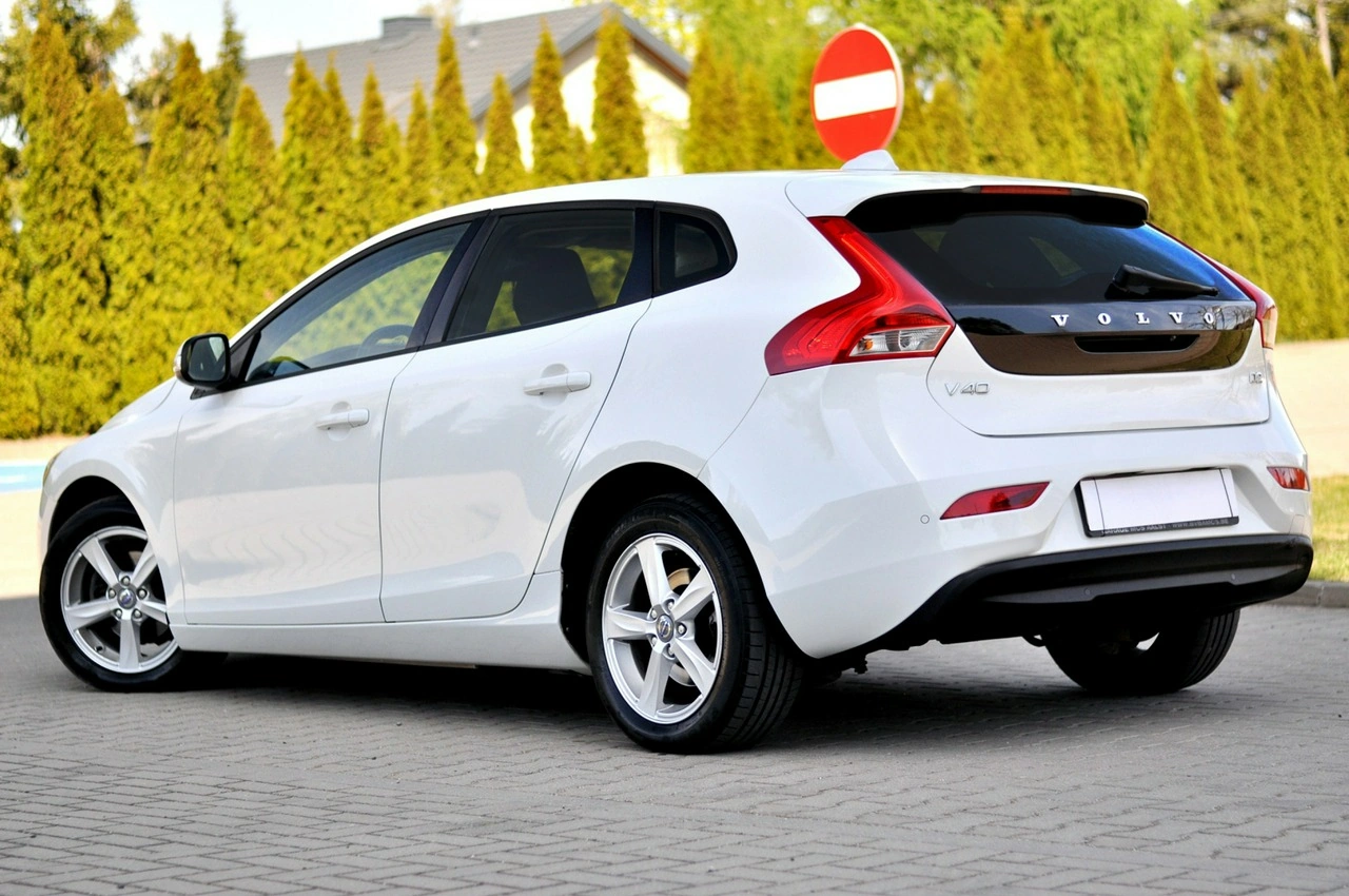 Volvo V40 - Zdjęcie 29