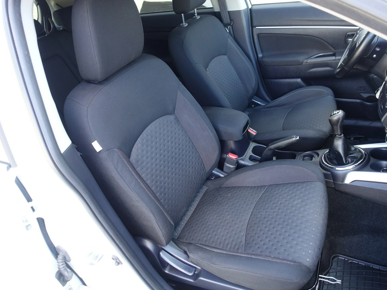 Mitsubishi ASX - Zdjęcie 19