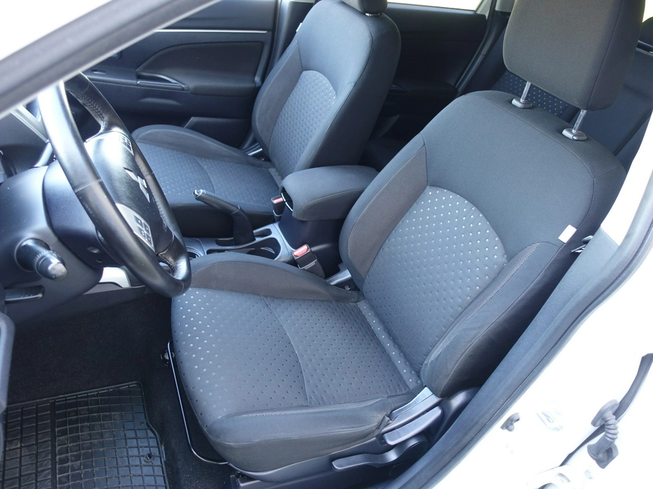 Mitsubishi ASX - Zdjęcie 13