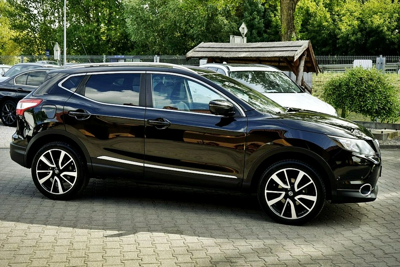 Nissan Qashqai - Zdjęcie 11