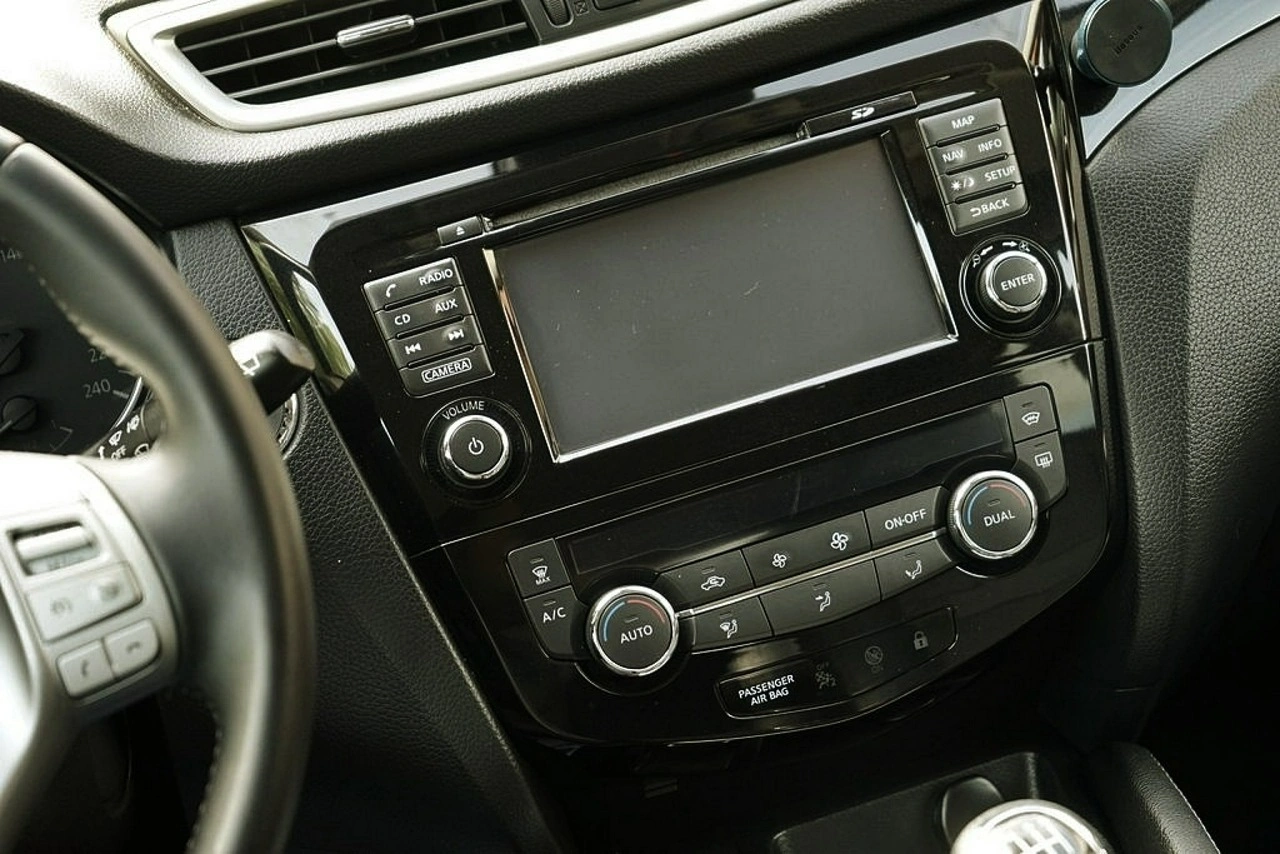 Nissan Qashqai - Zdjęcie 27