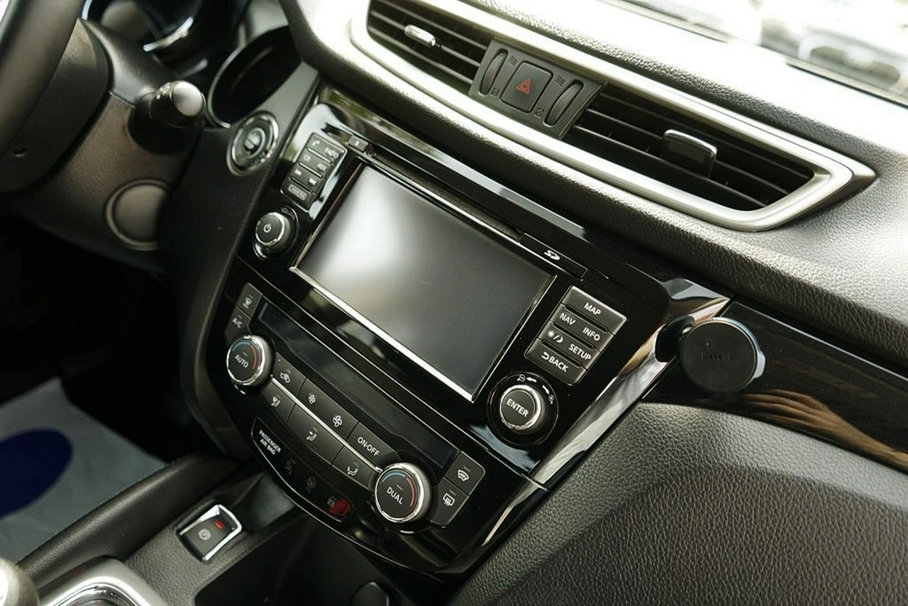 Nissan Qashqai - Zdjęcie 30