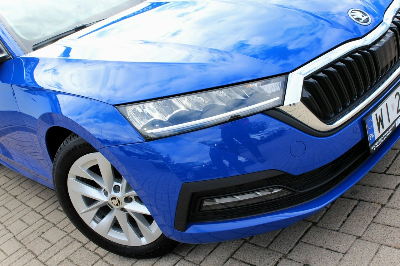 Skoda Octavia - Zdjęcie 14