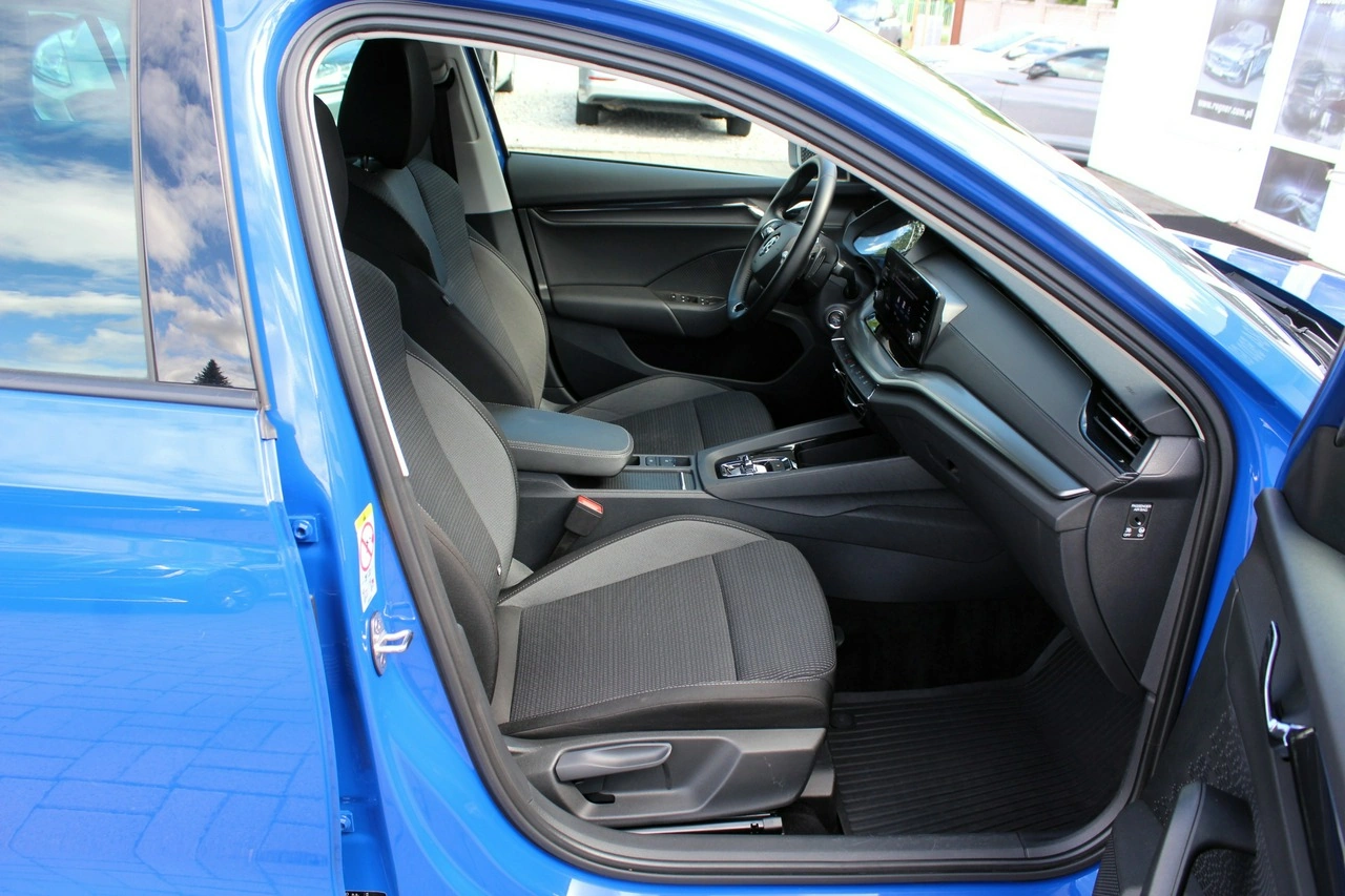 Skoda Octavia - Zdjęcie 8